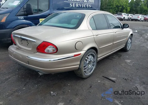 2003 Jaguar X-Type 2.5 из США, поврежденный, VIN SAJEA51D43XD44979